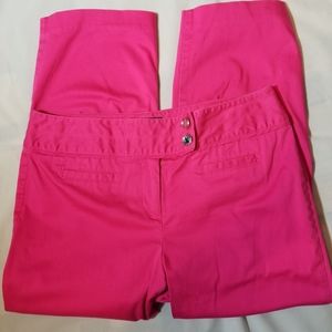 STYLE & COMPANY fuchsia capris 6  2 button fly